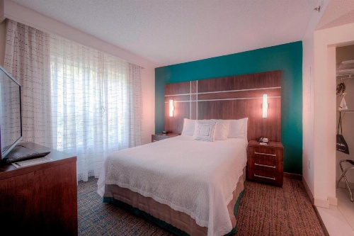 Residence Inn by Marriott Raleigh Crabtree Valley image 7