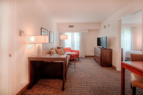 Residence Inn by Marriott Raleigh Crabtree Valley image 8